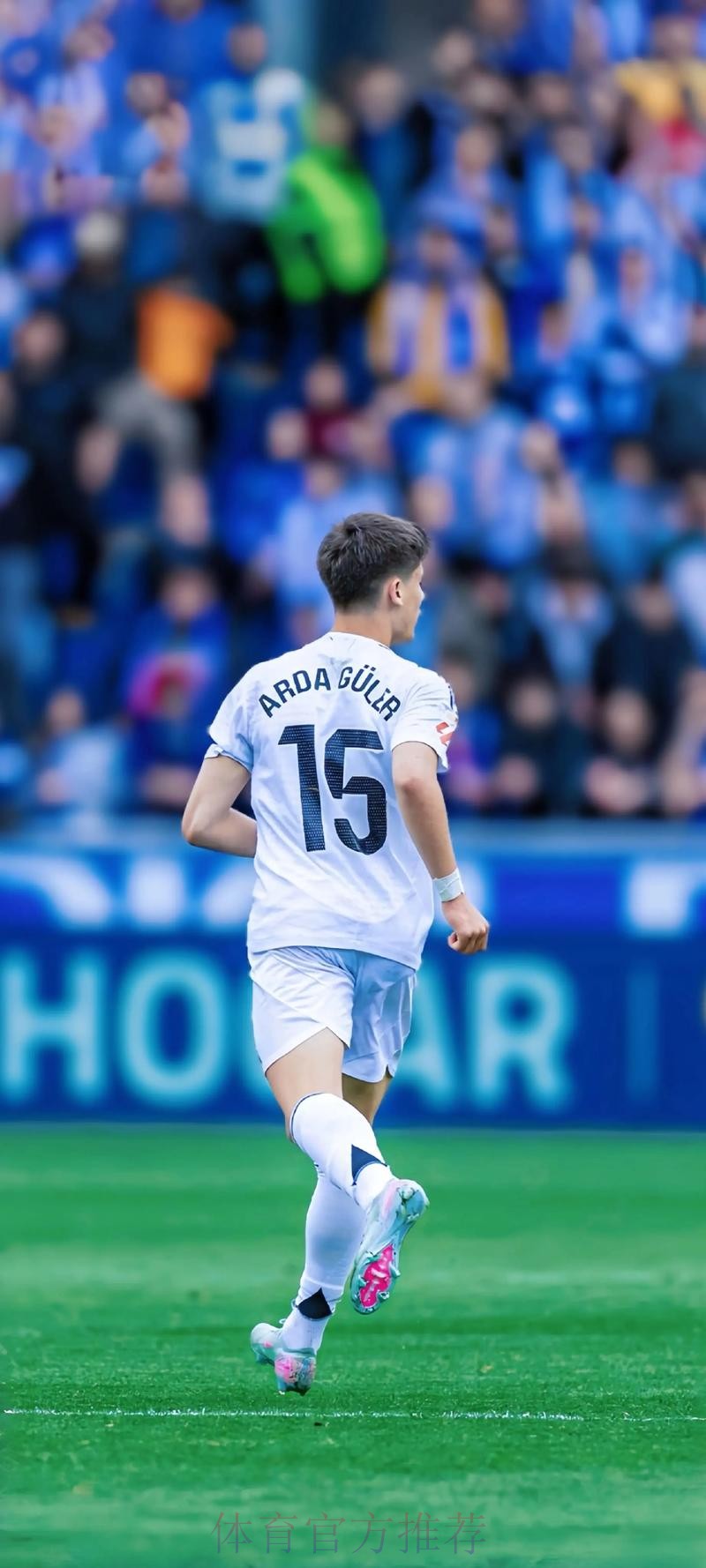 记者:罗德里戈小腿没受伤 卡马文加预计可以出战